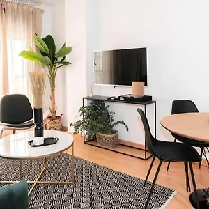precioso-apartamento-en-la-malagueta.es-andalucia.com/