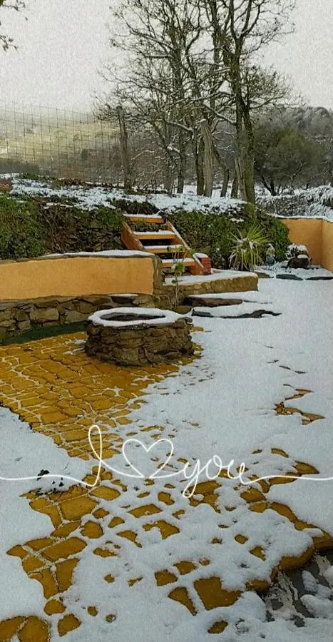 La Casa De Los Bonales Arroyomolinos de Leon 0*,  Spain