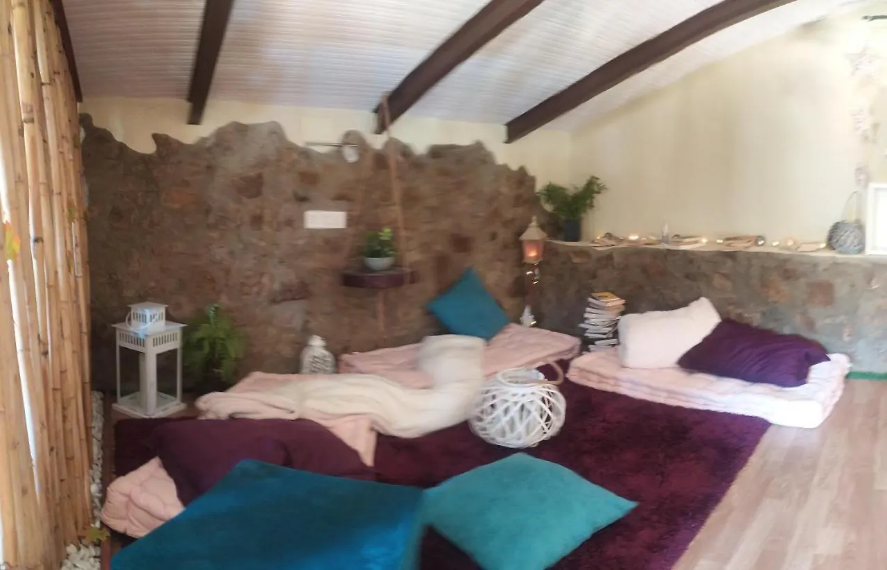 La Casa De Los Bonales Arroyomolinos de Leon Holiday home